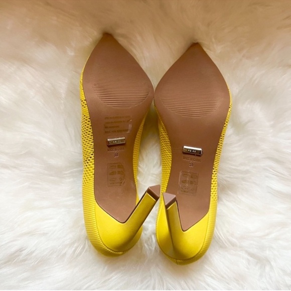 New! REISS “Zena” Mesh Leather Court Shoes Pumps in Parakeet Yellow - Picture 10 of 11